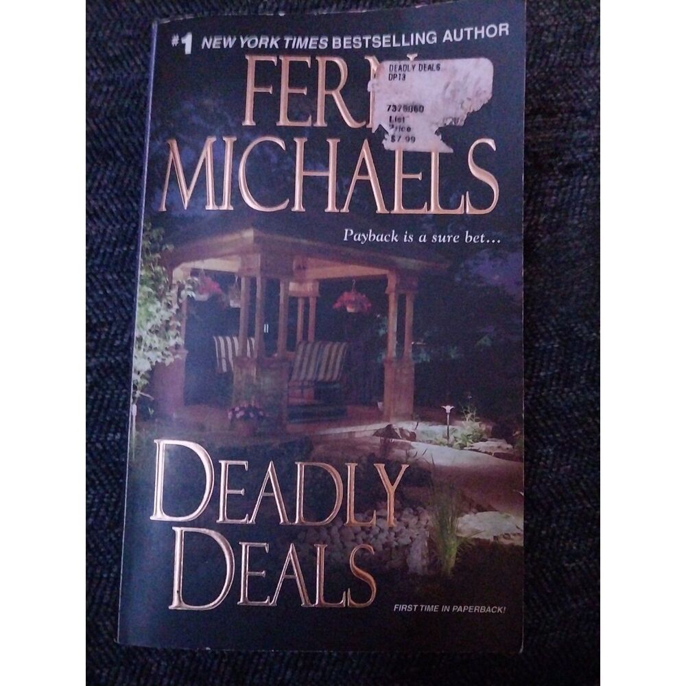 Deadly Deals - mass market paperback Michaels, Fern